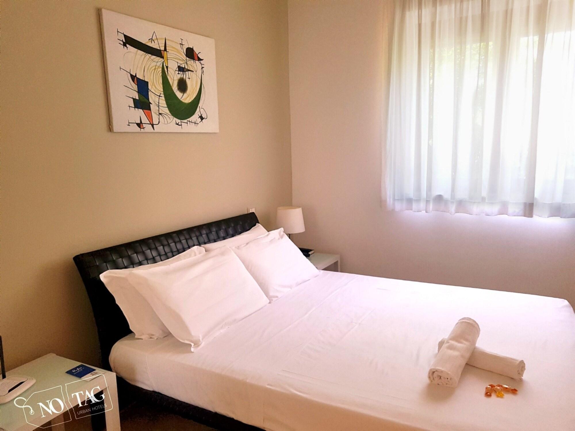 No Tag Urban Hotel Trani Ngoại thất bức ảnh