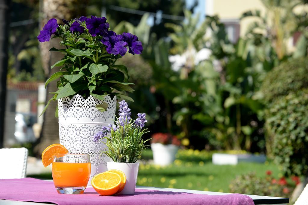 No Tag Urban Hotel Trani Ngoại thất bức ảnh