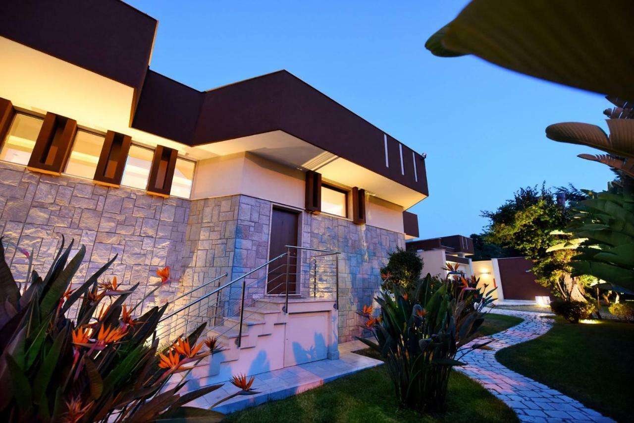 No Tag Urban Hotel Trani Ngoại thất bức ảnh