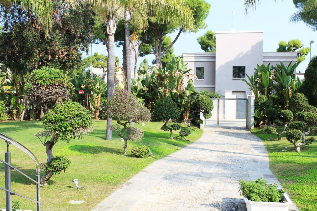 No Tag Urban Hotel Trani Ngoại thất bức ảnh