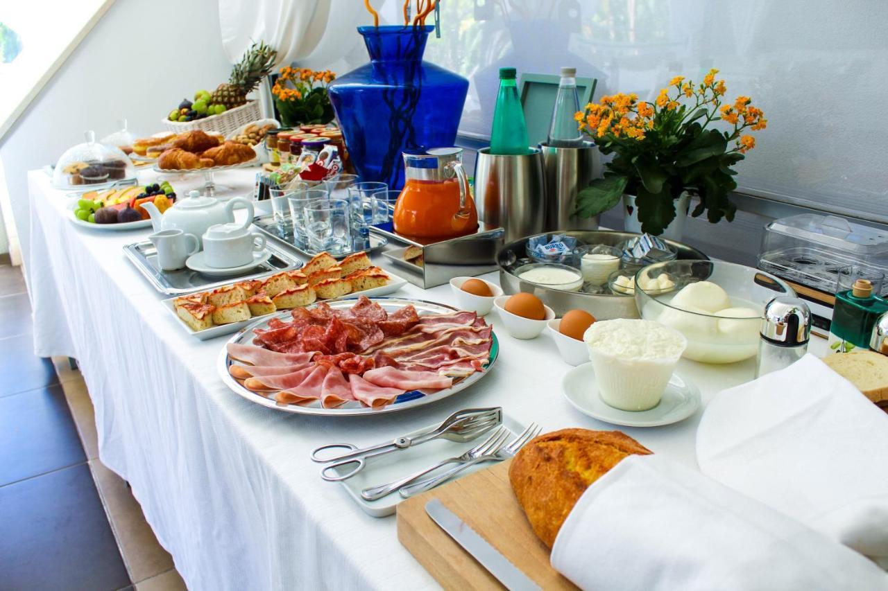 No Tag Urban Hotel Trani Ngoại thất bức ảnh